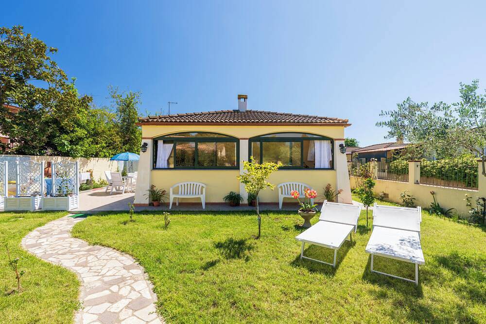 Villetta con giardino a 200 mt dal mare in Arbatax, Tortolì