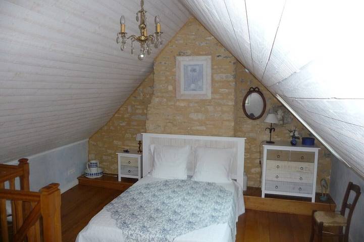 Location de vacances pour 3 personnes, avec jardin ainsi que terrasse et piscine à Salviac - 4