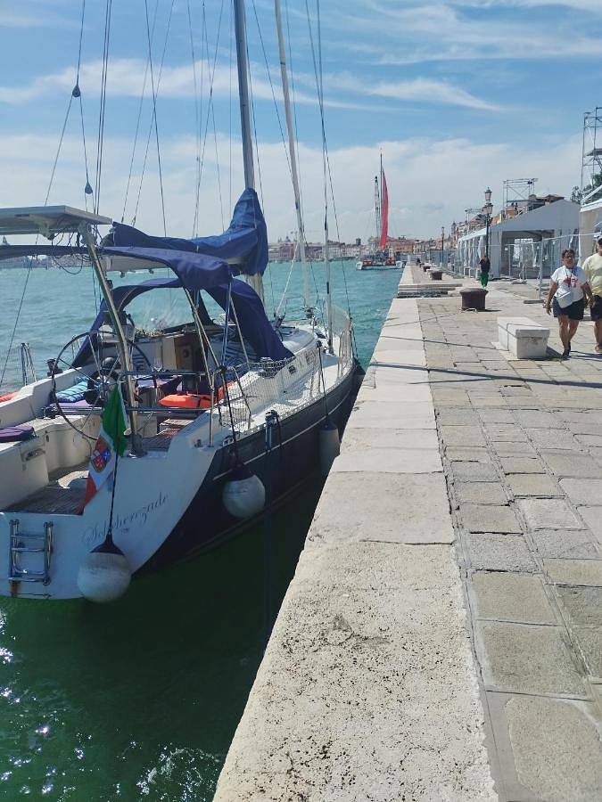 Boot für 2 Personen, mit Terrasse und Garten sowie Ausblick in Venedig