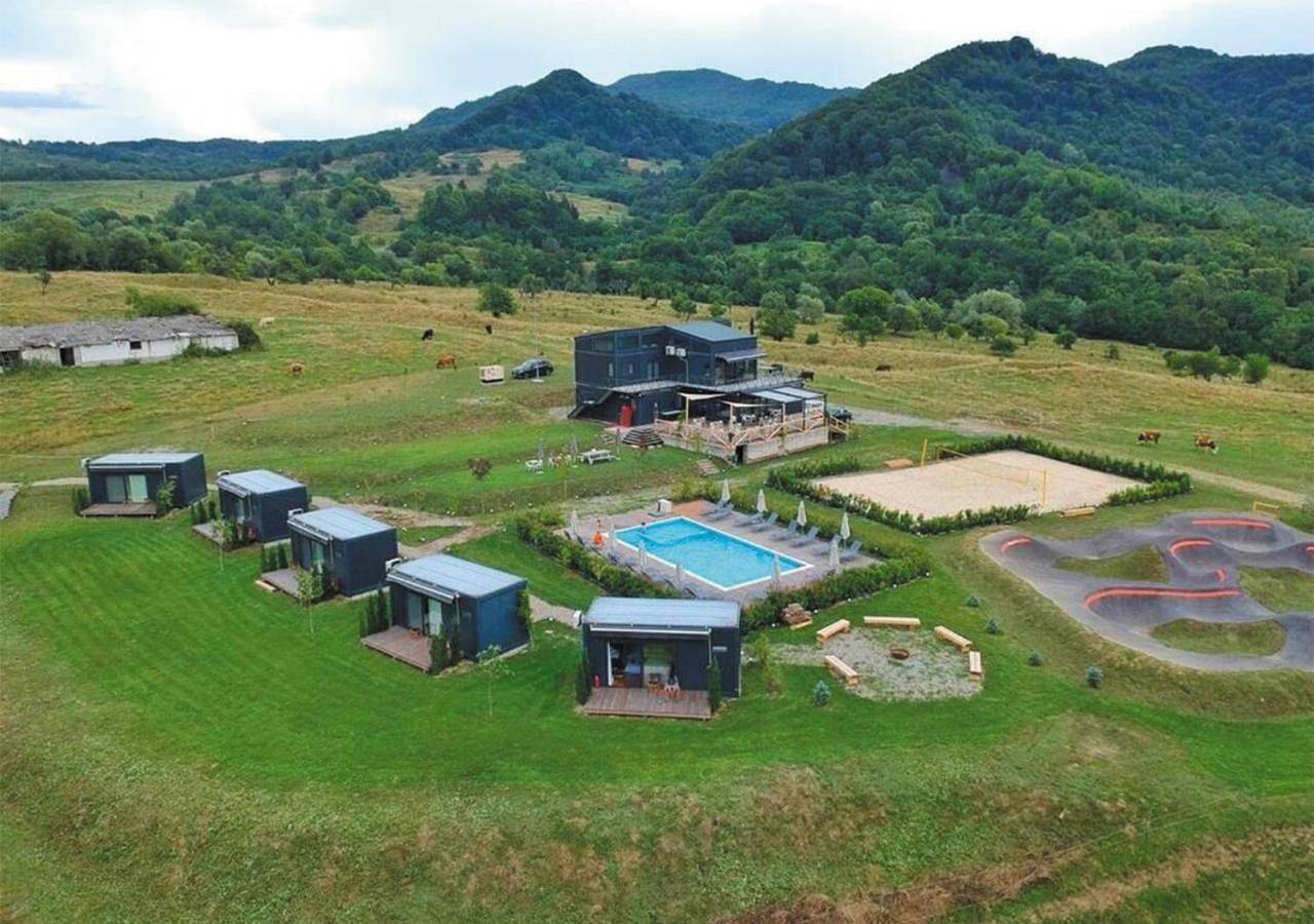 Flandra Glamping in Walachia