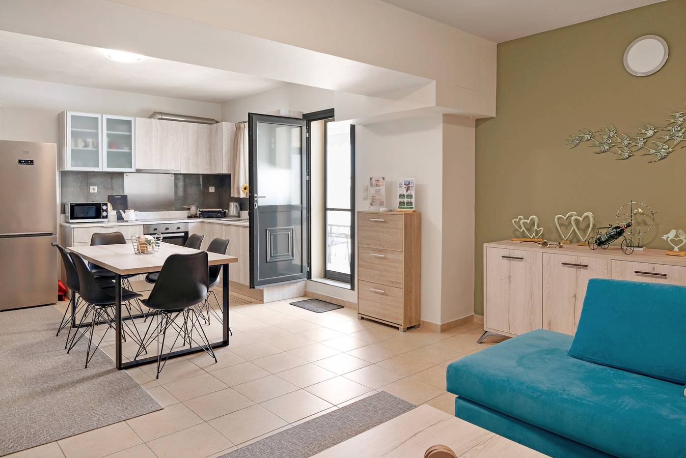 Geheel appartement, Appartement "Ms" met privé terras & Wi-Fi in Kos Stad, Kos