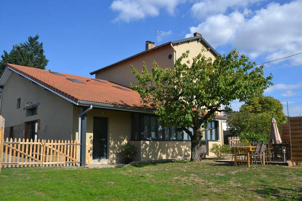 Gîte familial spacieux et lumineux à Chazelles-sur-Lyon in Chazelles-sur-Lyon, Montbrison