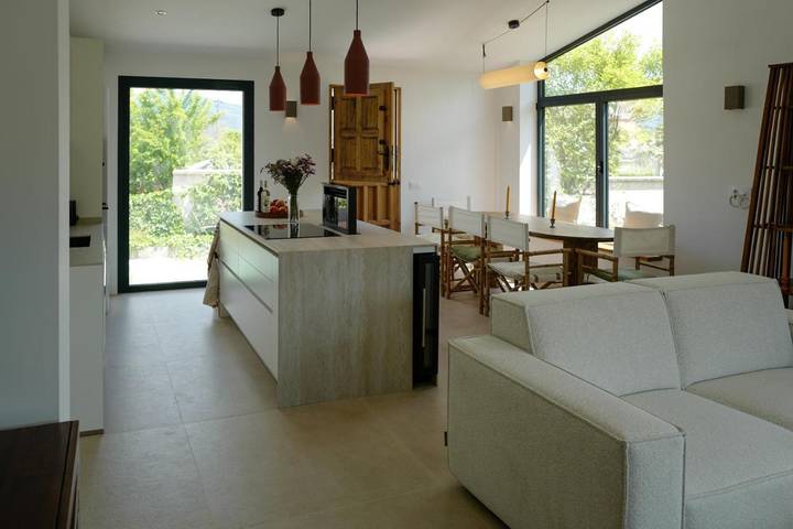Casa rural para 8 personas, con Balcón y Terraza además de Jardín y Piscina en Escalona del Alberche - 3