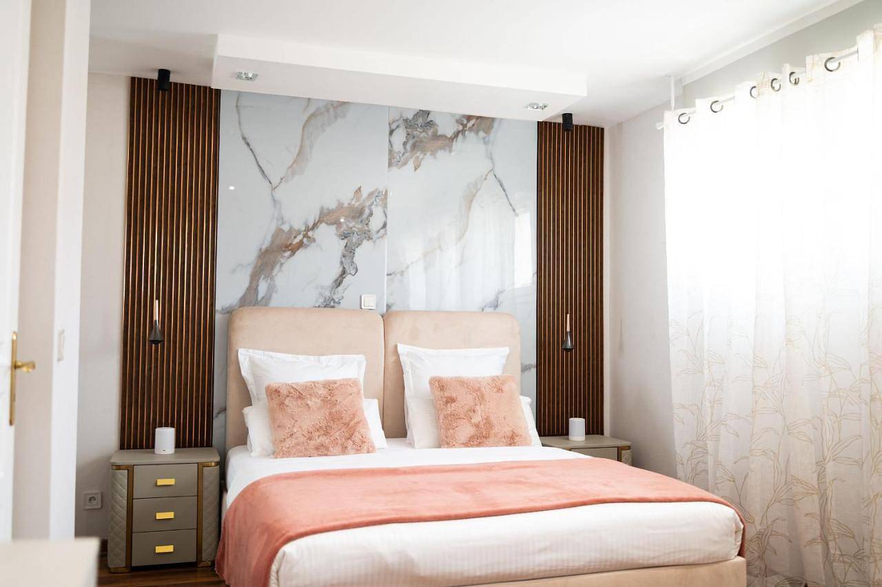 Bussy Luxury Villa - Disneyland Paris 6Bdr & Ac in Bussy-Saint-Georges, Seine-et-Marne
