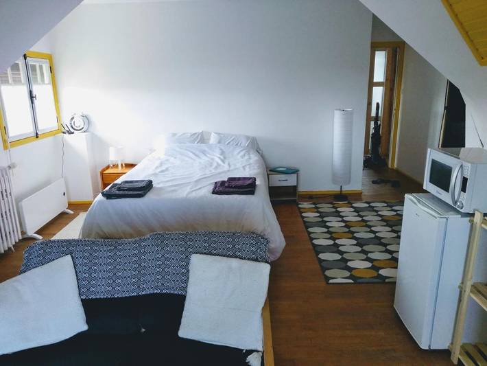 Gîte pour 4 personnes, avec jardin et vue à Châteauneuf-du-Faou - 3