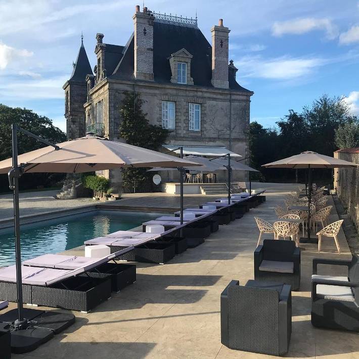 Location de vacances pour 2 personnes, avec vue ainsi que piscine et jardin, animaux acceptés à La Gaubretière - 3