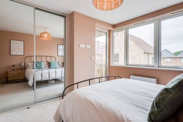 Family-Friendly Getaway - Garden, Parking Sleeps 8 in Oxford, Oxfordshire