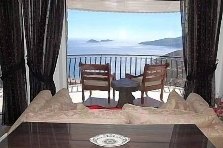 Villa de luxe à Kalkan avec une vue imprenable sur la baie de toutes les chambres! in Kaş, Saklıkent