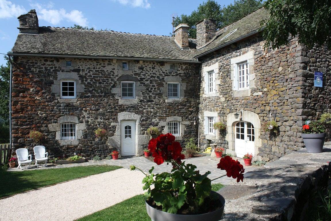 La maison de Suzanne - Nelly Coutarel - Chambre Garabit in Val-d'Arcomie, Région de Saint-Flour