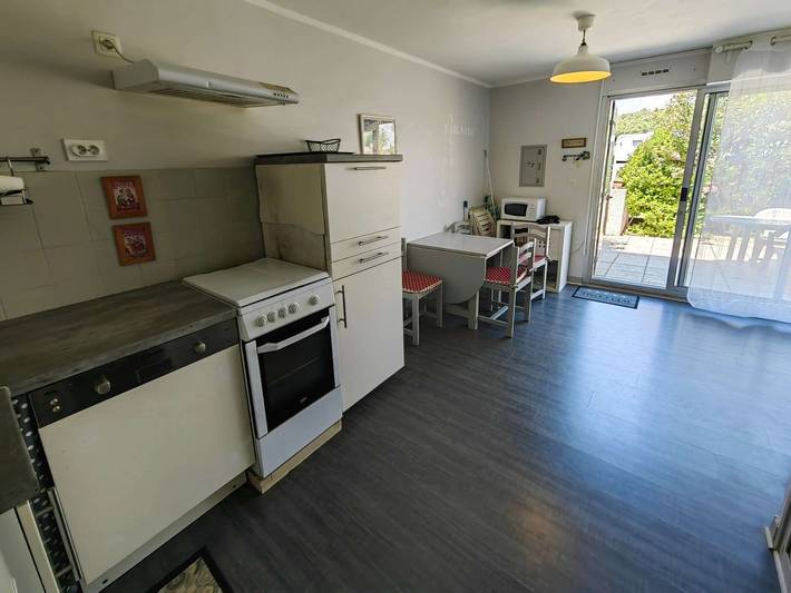 Gîte pour 6 personnes dans Plage de La Roquille - 2