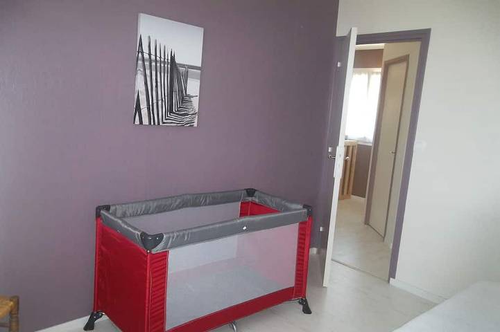 Location de vacances pour 6 personnes, avec terrasse et jardin à Plouguin - 2