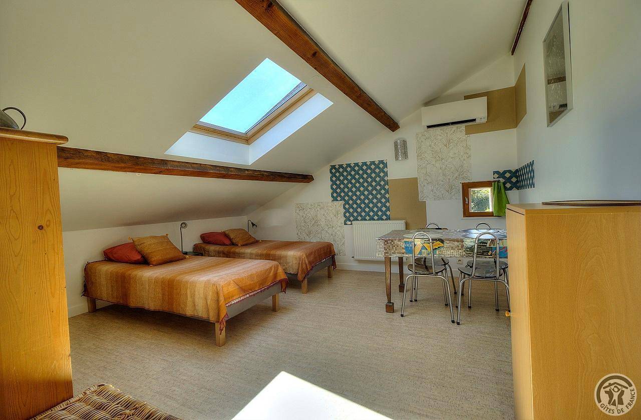 Gîte für 4 Personen mit Garten in Oullins, Rhône