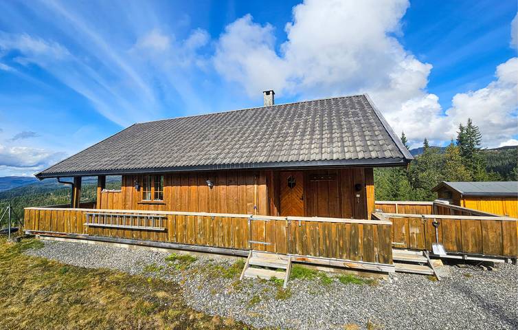 Ferienhaus für 8 Personen mit Whirlpool in Sigdal