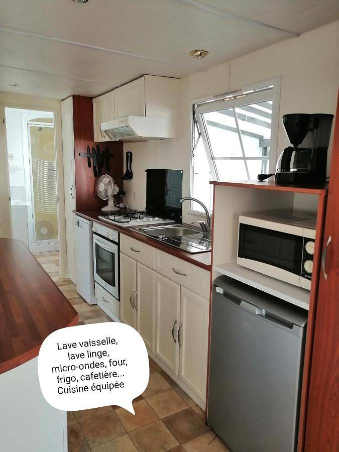 Location de vacances pour 6 personnes, avec Terrasse et Piscine à Saint-Thibéry - 2