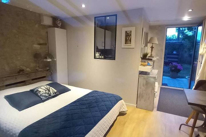 Gîte pour 2 personnes, animaux acceptés à Mosnes - 4