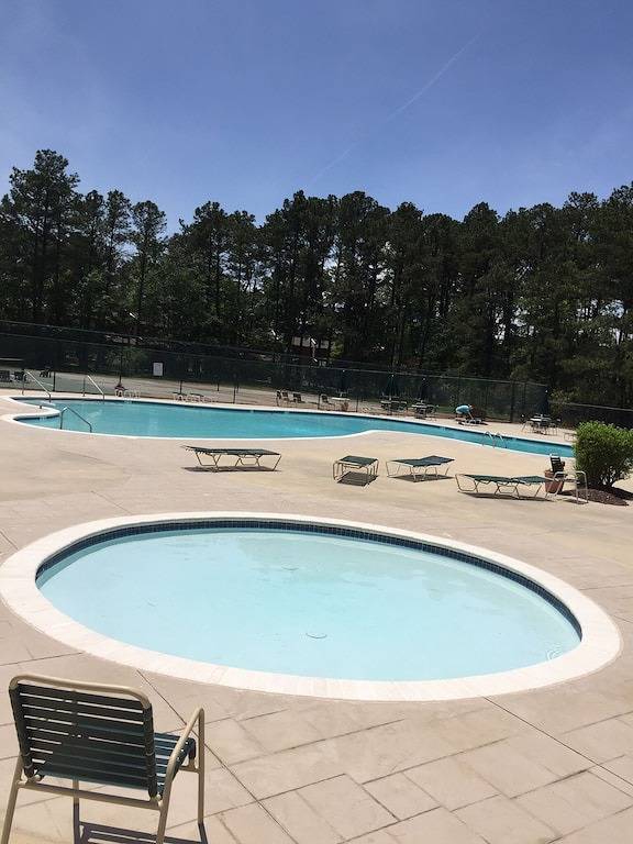Ihr Urlaubsurlaub, Stadthaus mit 2 Schlafzimmern, Fahrrad oder Shuttle zum Strand, Sl 6 in Bethany Beach, Sussex County (Delaware)