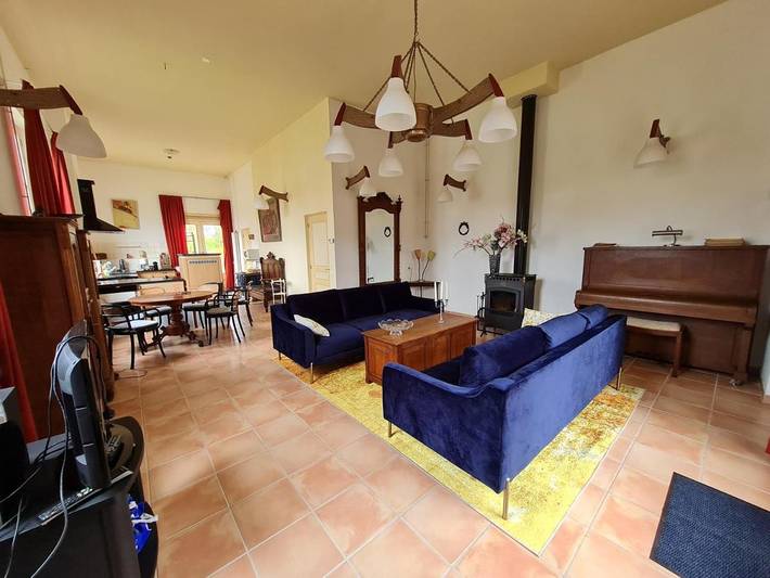 Gîte pour 5 personnes, avec terrasse et vue, animaux acceptés à Marigny-sur-Yonne