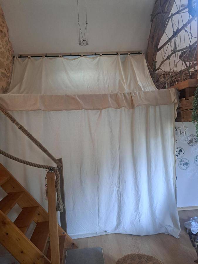 Location de vacances pour 4 personnes, avec vue et jardin à Ozolles - 3