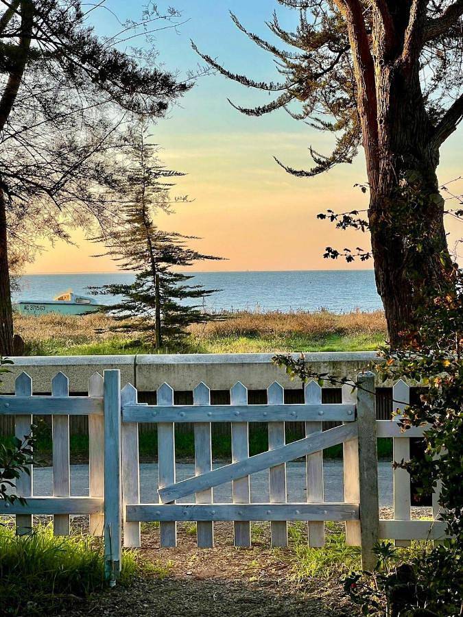 Vue Mer - Île d'aix Splendide Villa 6 chambres tout juste rénovée - linge et ménage compris in Île-d'Aix, Région de Rochefort