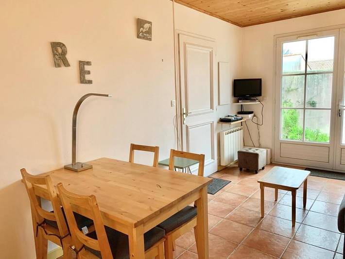 Gîte pour 2 personnes, avec terrasse dans Office De Tourisme De Saint Martin En Re - 4