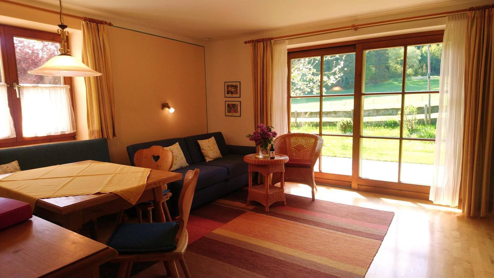 Ganze Ferienwohnung, Fewo Sonnenblume, Königscard in Rieden, Bayerisch Schwaben