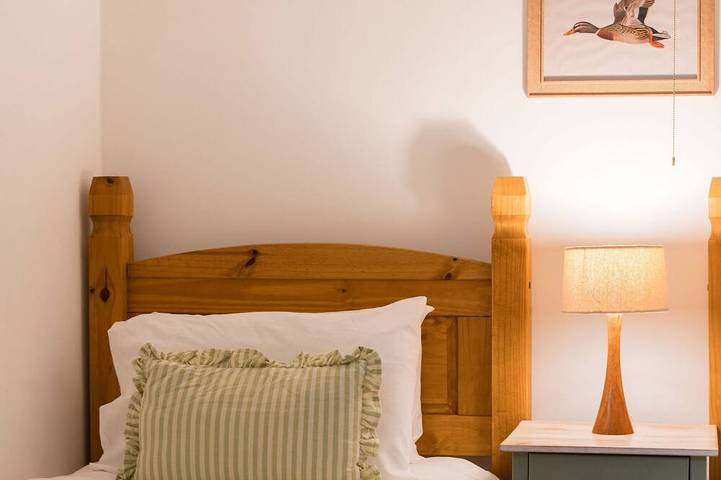Henloft Farm Stay With Pool in Gloucestershire