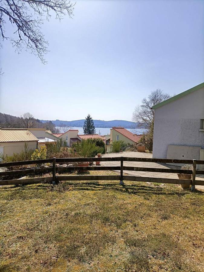 Maison de vacances pour 4 personnes, avec Terrasse et Jardin ainsi que Vue et Vue sur le lac