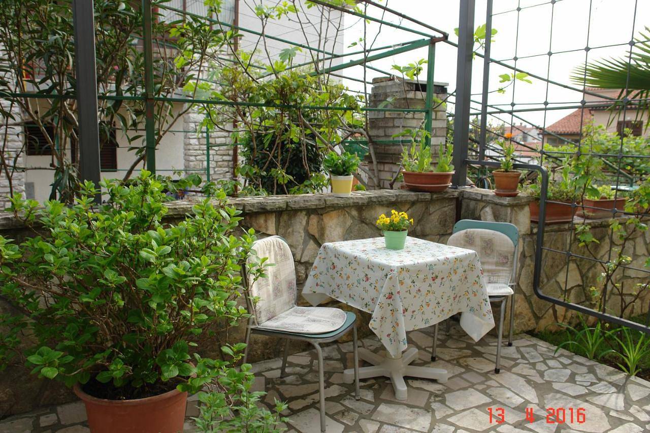 Ganze Wohnung, Mini studio Lera ,pazinska 7 in Poreč, Grad Poreč