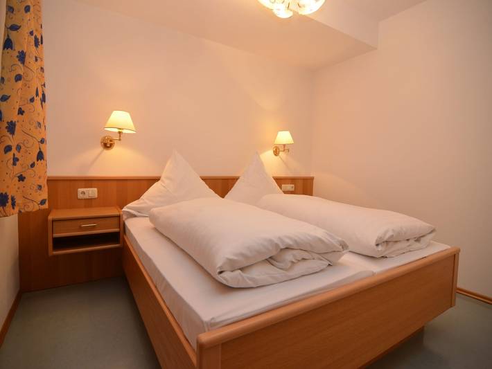 Ferienwohnung für 4 Personen, mit Garten, kinderfreundlich