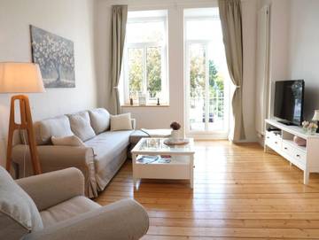 Ferienwohnung für 2 Personen, mit Balkon in Bad Neuenahr