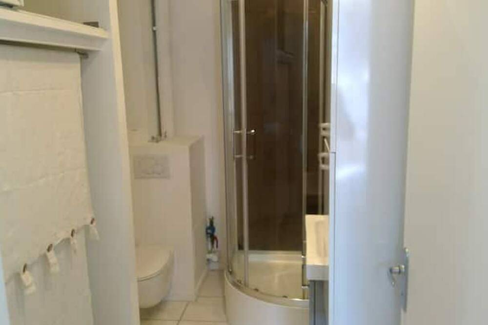 Apartamento entero, Apartment terrace Loire view in Bouchemaine, Angers region