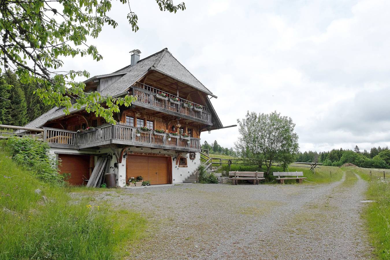 Ganze Wohnung, Ferienwohnung 'Hisli' mit Bergblick, Balkon und Wi-Fi in Feldberg, Südschwarzwald