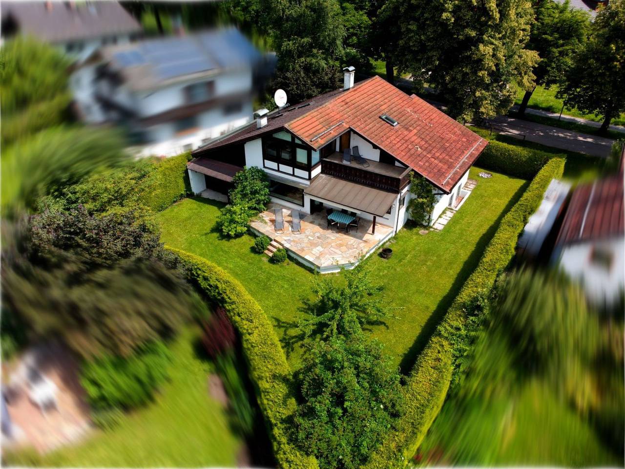 In Sonnenbichl mit Garten in Garmisch-Partenkirchen, Bayerische Alpen