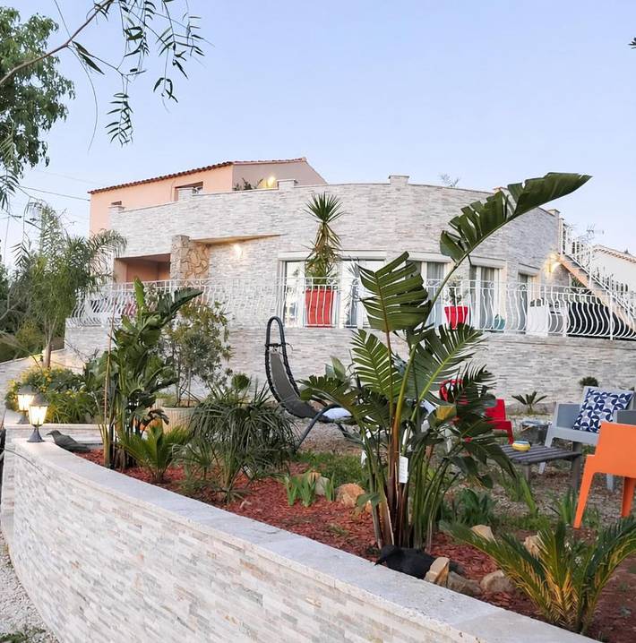 Villa pour 8 personnes, avec vue et jardin à Bandol - 3