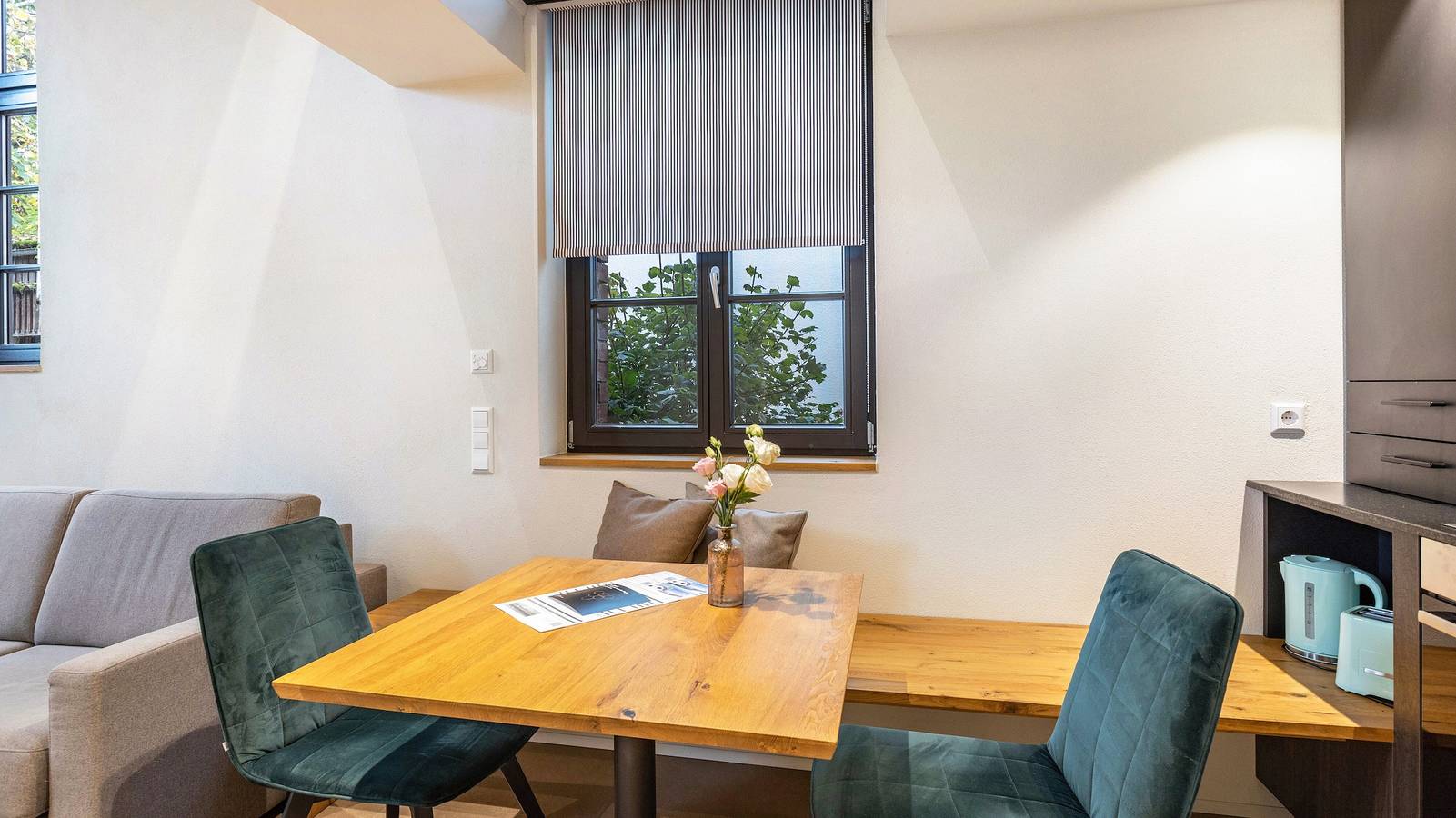 Ganze Wohnung, Premium Ferienwohnung 'Fässle' mit Privatterrasse, Gemeinschaftsgarten und Wi-Fi in Reichenau, Untersee