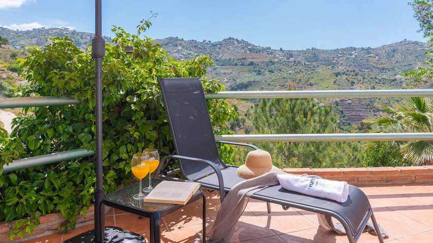 Casa rural para 5 personas, con piscina y balcón/terraza en Sayalonga - 4