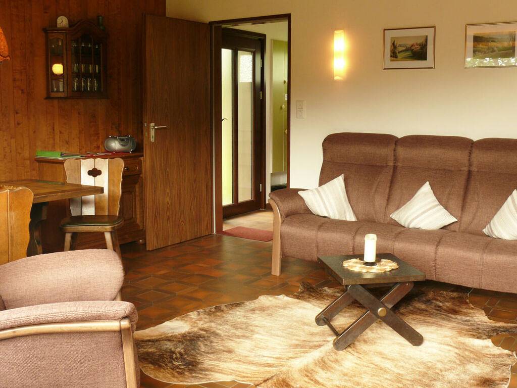 2 Siefertshof Komfortable Ferienresidenz in Mossautal, Odenwaldkreis