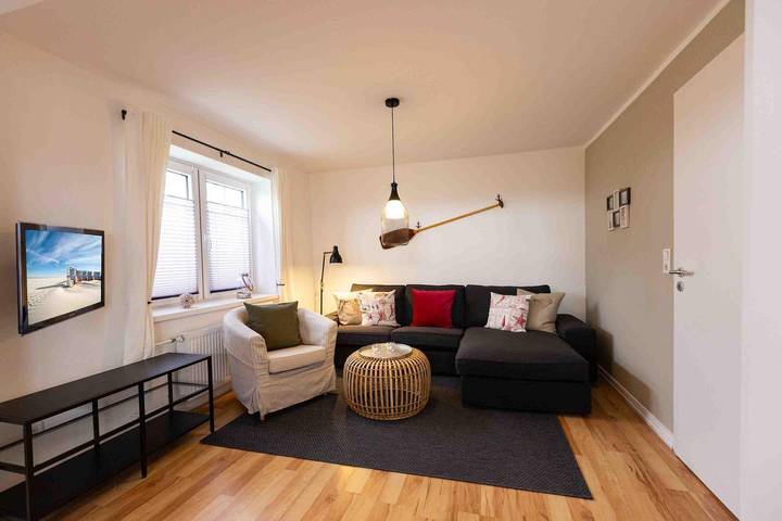 Ferienhaus für 6 Personen, mit Terrasse und Garten in Oldenswort - 3