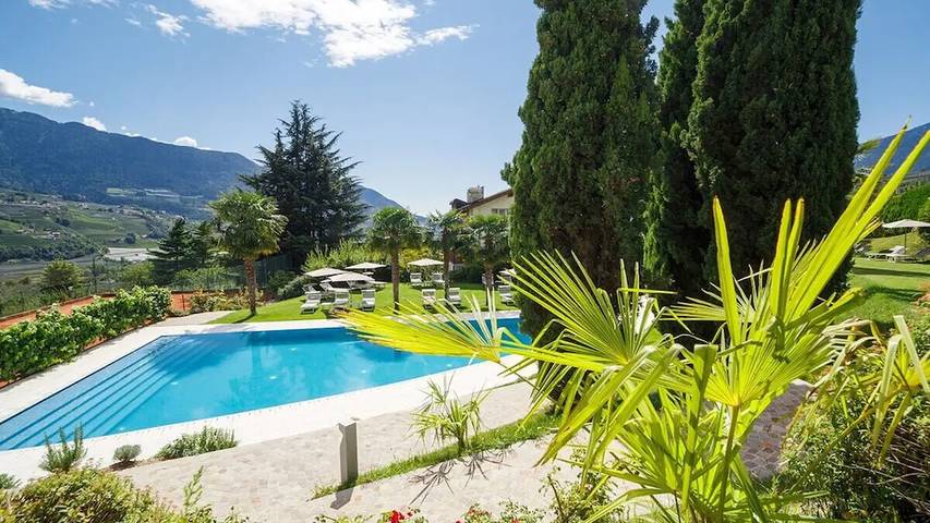 Ferienhaus für 4 Personen, mit Sauna und Balkon im Dorf Tirol