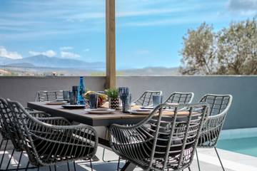 Villa voor 8 Personen in Iraklio-Heraklion en omgeving, Afbeelding 3