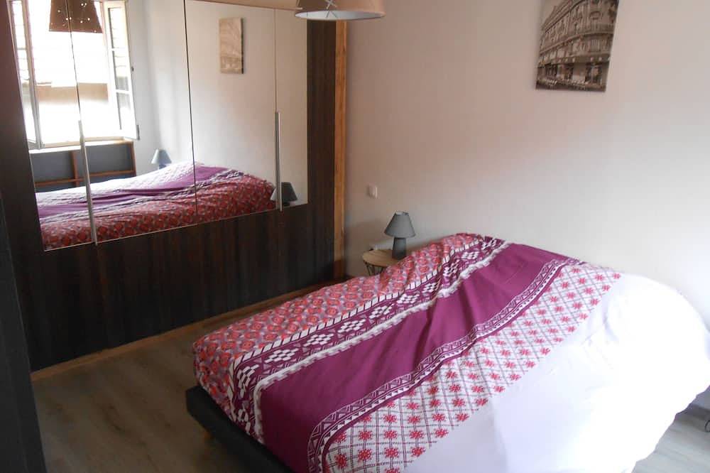 Apartamento entero, Le Munztal<br>Furnished tourist accommodation in a quiet crystal village in Saint-Louis-lès-Bitche, Sarreguemines