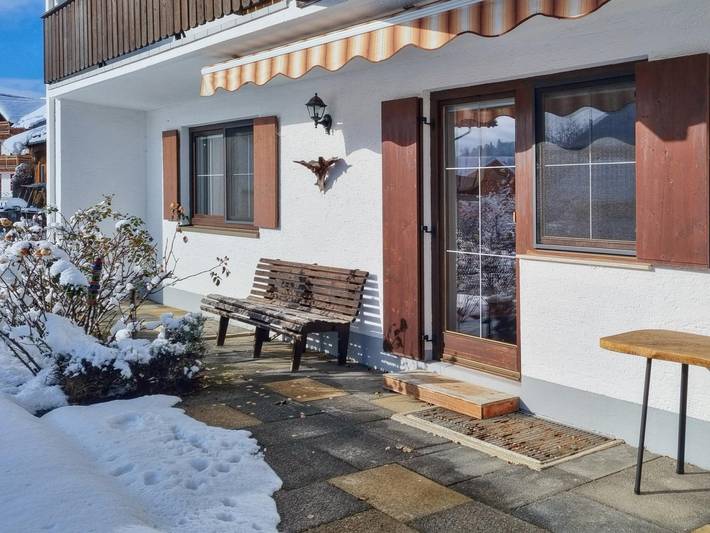 Ganze Wohnung, Wohnung in Oberbayern mit Ofen und Terrasse in Wildsteig, Bayerische Alpen