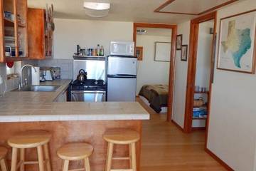 Log Cabin for 4 Guests in Big Bend National Park, Brewster County, Picture 2
