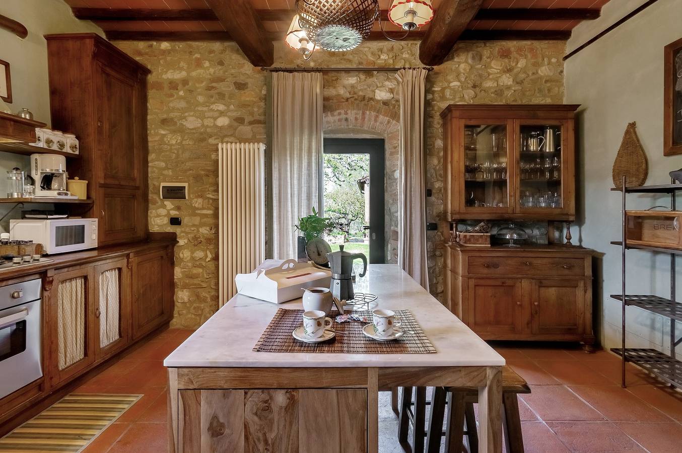 Appartement entier, Appartement 'Mini in Chianti' avec piscine partagée, Wi-Fi et climatisation in San Casciano in Val di Pesa, Chianti