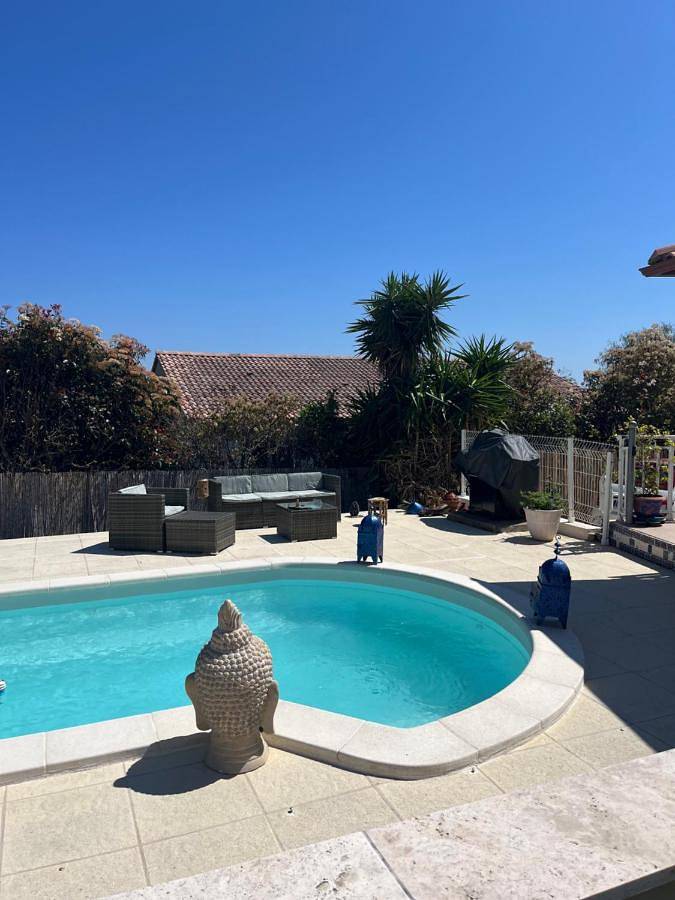 Gîte pour 3 personnes, avec jardin et piscine à Biguglia - 2