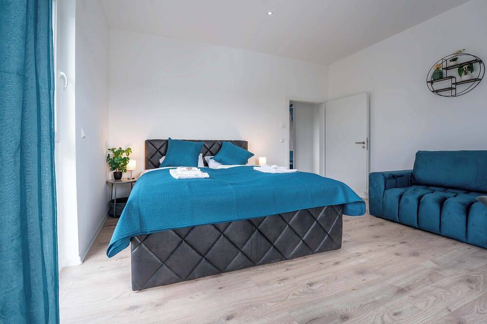 Ganze Wohnung, Lit Living: Luxus | Box Spring | Parking in Altenstadt, Wetterau