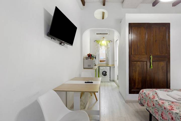 Hel lägenhet, Apartment 'Stay in The Heart Of Rome' with Wi-Fi and Air Conditioning in Roms centrum, Rom