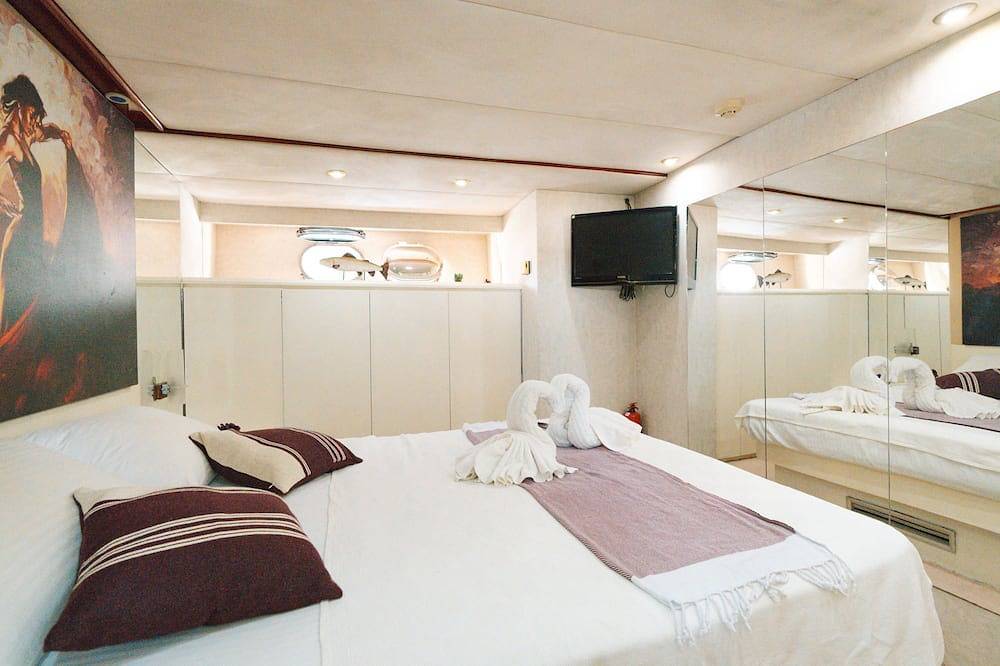 Bona Dea | 27m San Lorenzo Yacht – Bodrum in Bodrum, Provinz Muğla