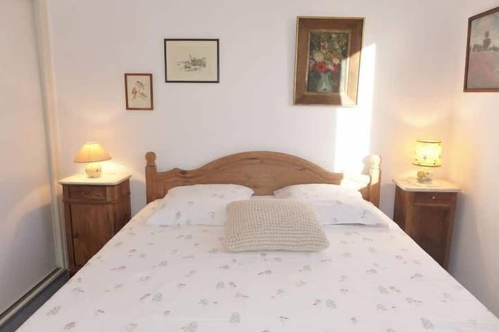 Location de vacances pour 6 personnes, avec piscine ainsi que jardin et terrasse dans Plage de la Gaillarde - 2