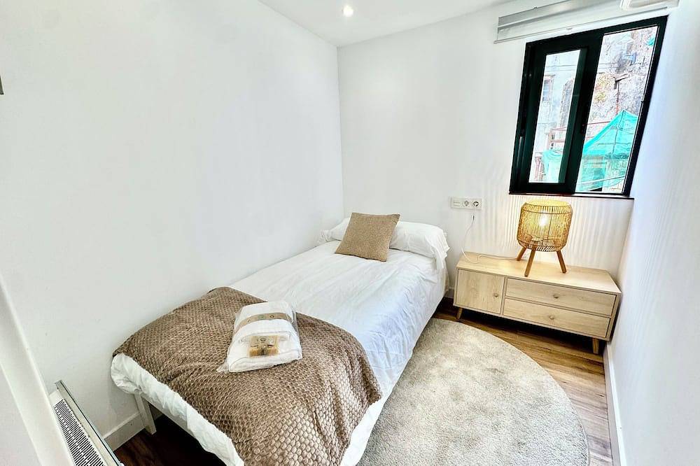 Entire apartment, Gestviva Casa Urbanin Ii in Cudillero, Costa Verde (Spain)